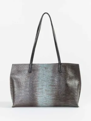 resort shopper - atlantis lizard