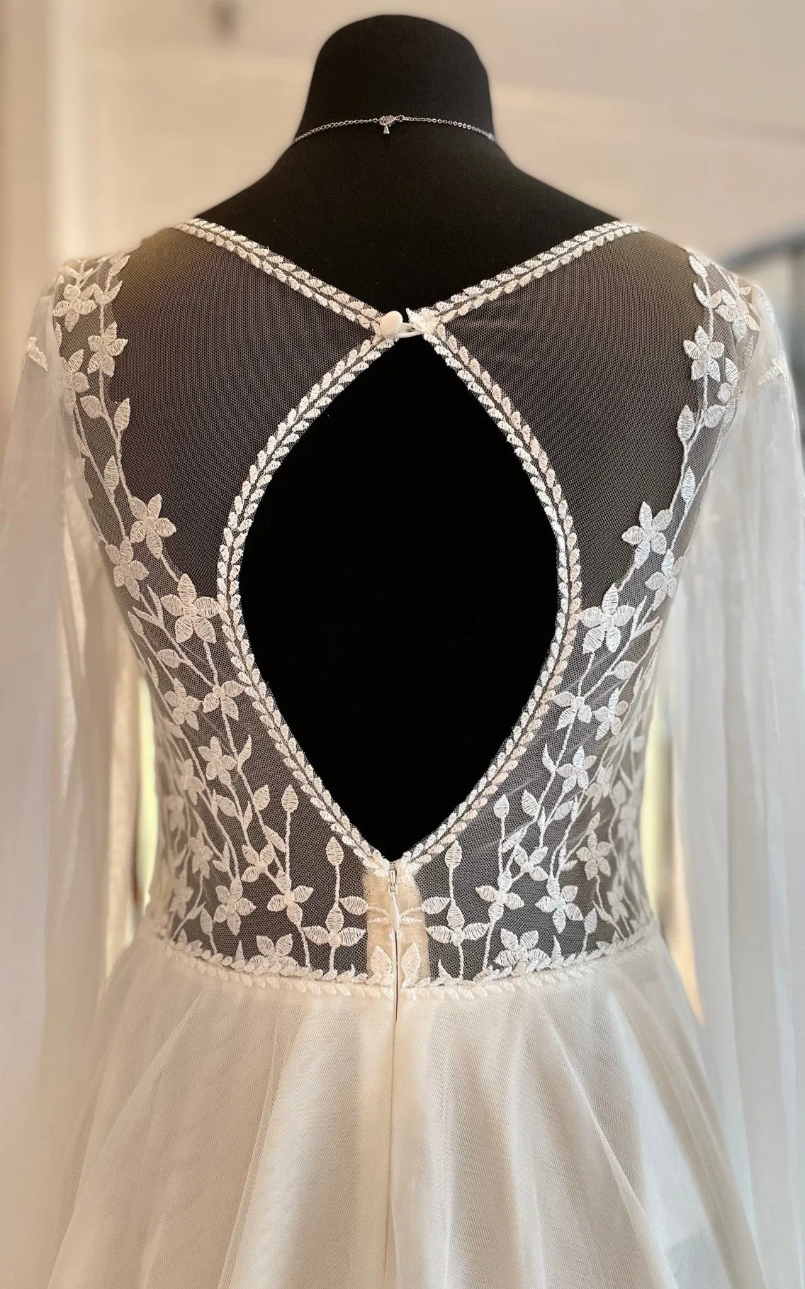 Romantic A-Line Tulle Wedding Dress With Illusion Long Sleeves And Keyhole Back-716435
