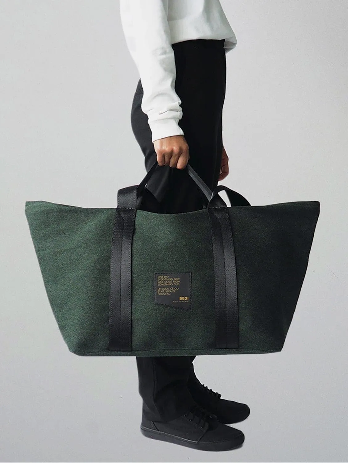 Shoalts Weather-Resistant Twill Vegan Weekender | Multiple Colours