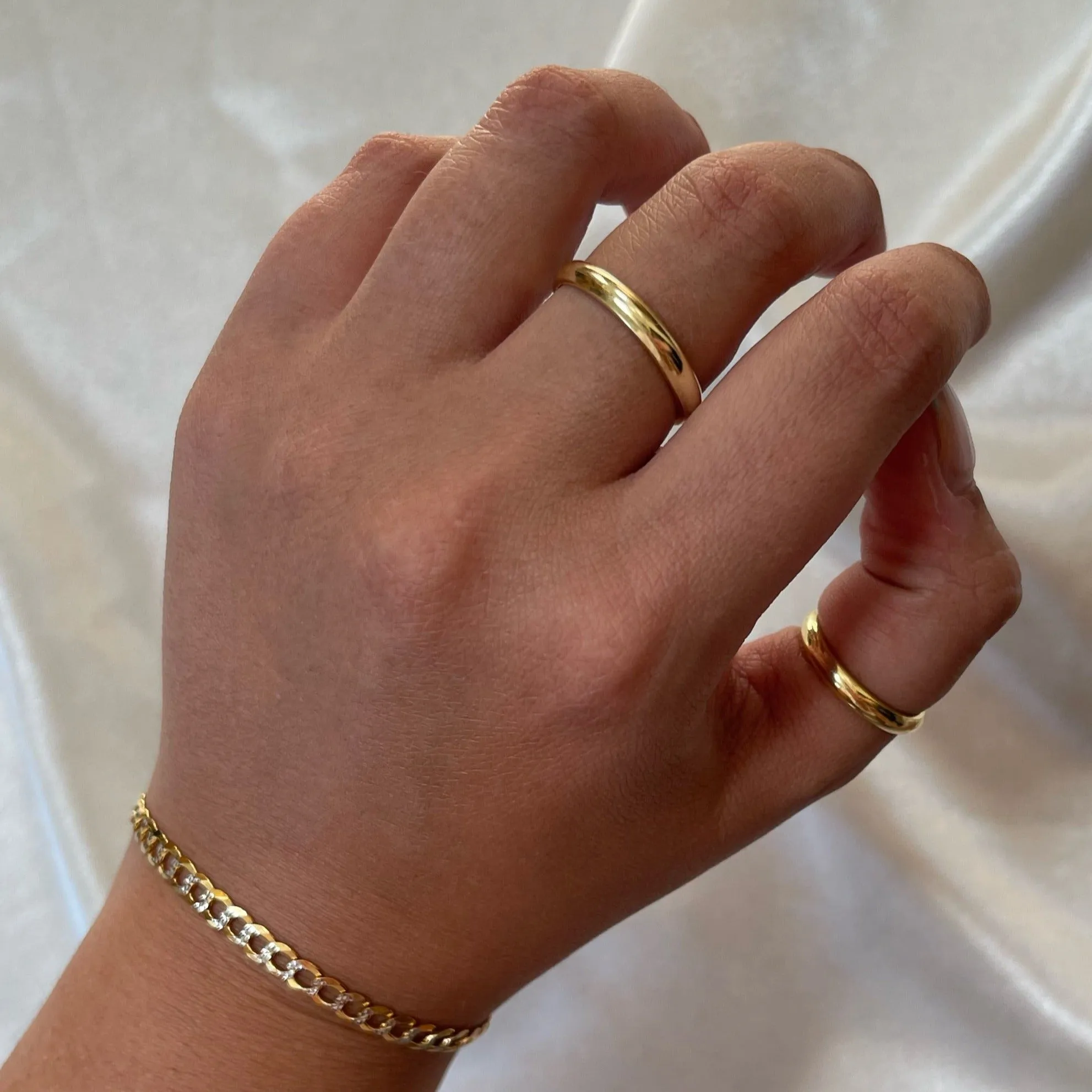 Simple Band Ring