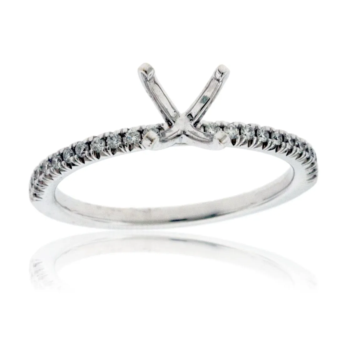 Simple Semi Mount Diamond Ring