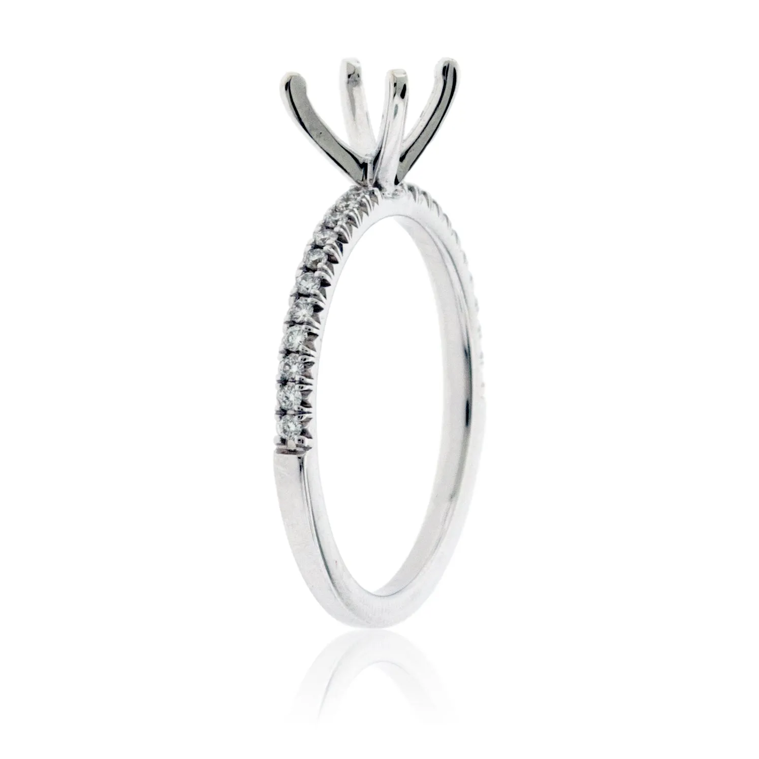 Simple Semi Mount Diamond Ring