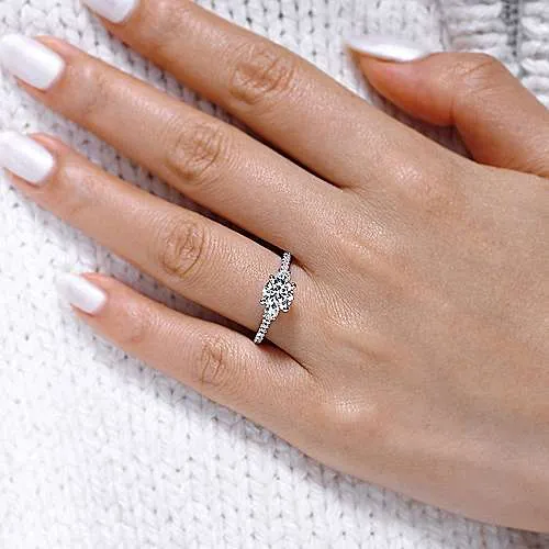 Simple Three Stone Diamond Engagement Ring Mounting