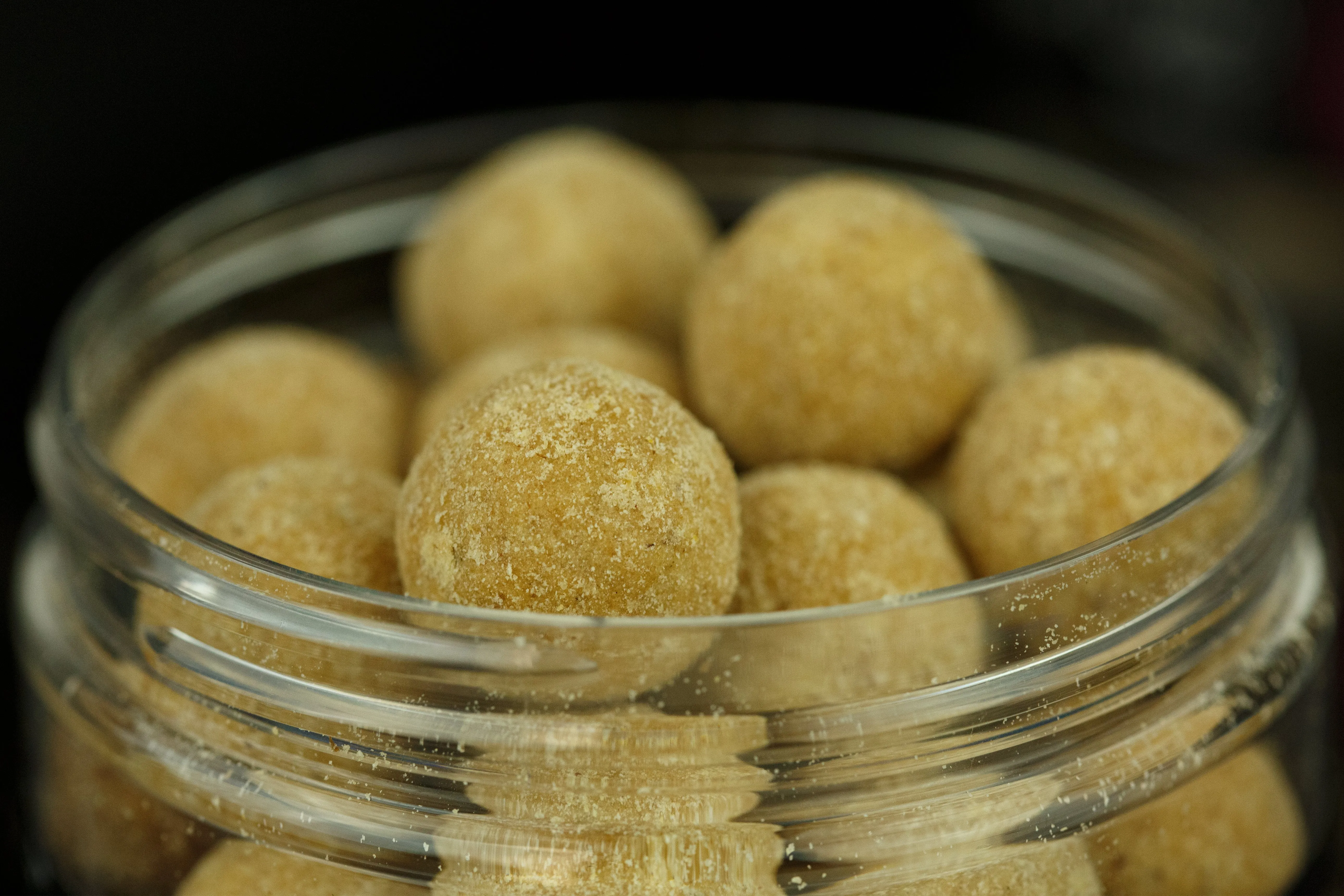STICKY BAITS Manilla Active Wafters 130g Pot