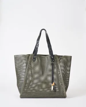 taunton tote