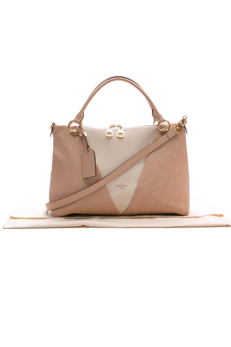 V MM Tote Bag