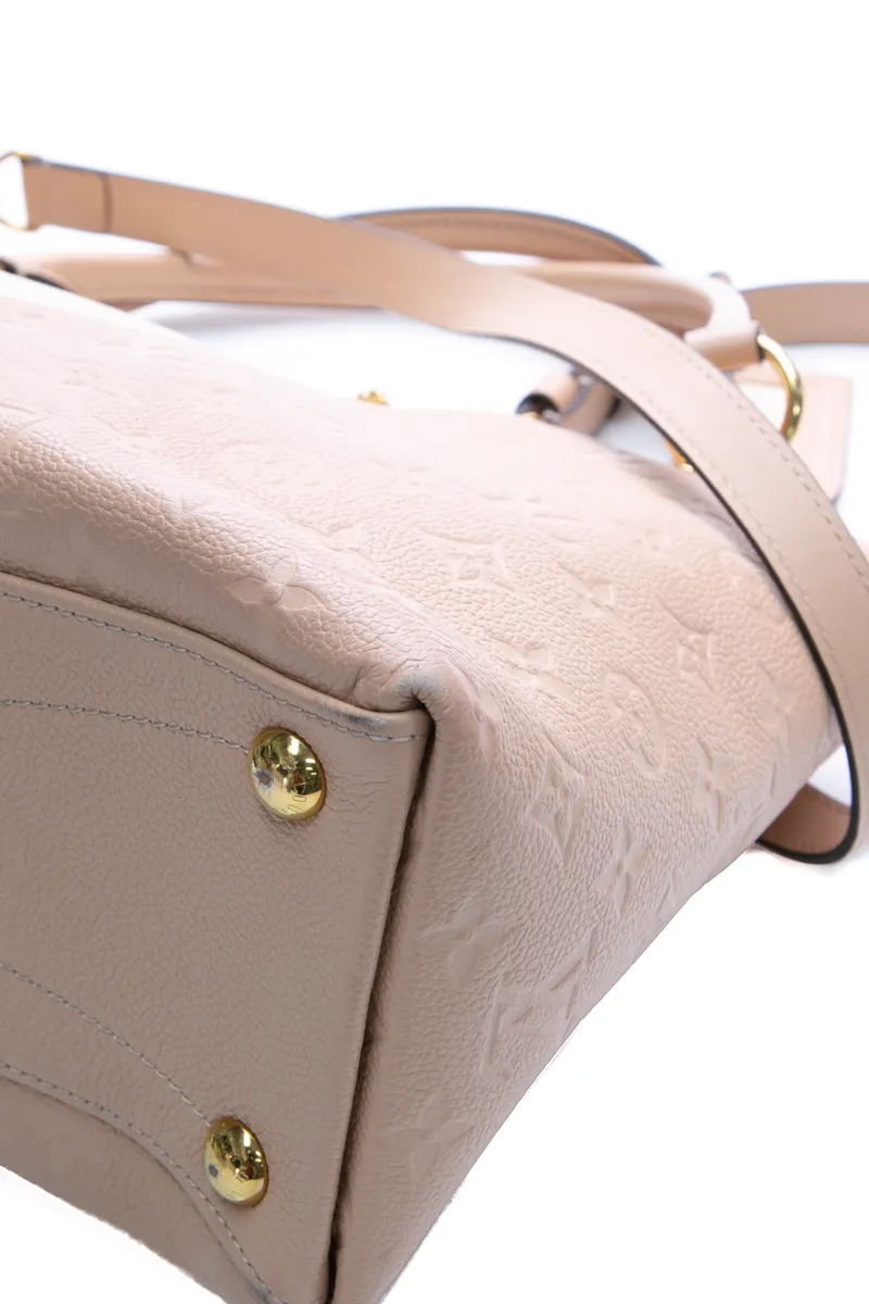 V MM Tote Bag