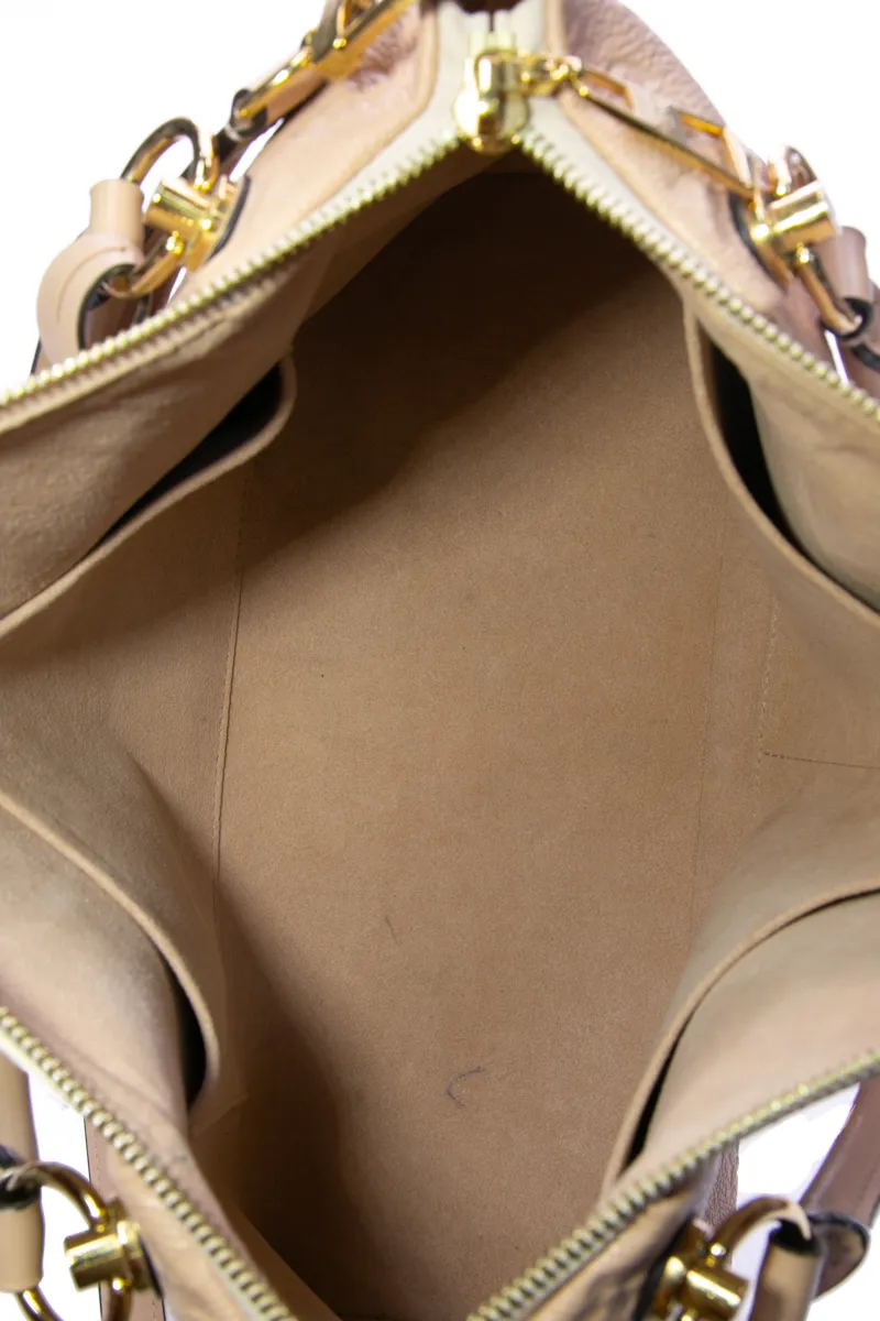 V MM Tote Bag