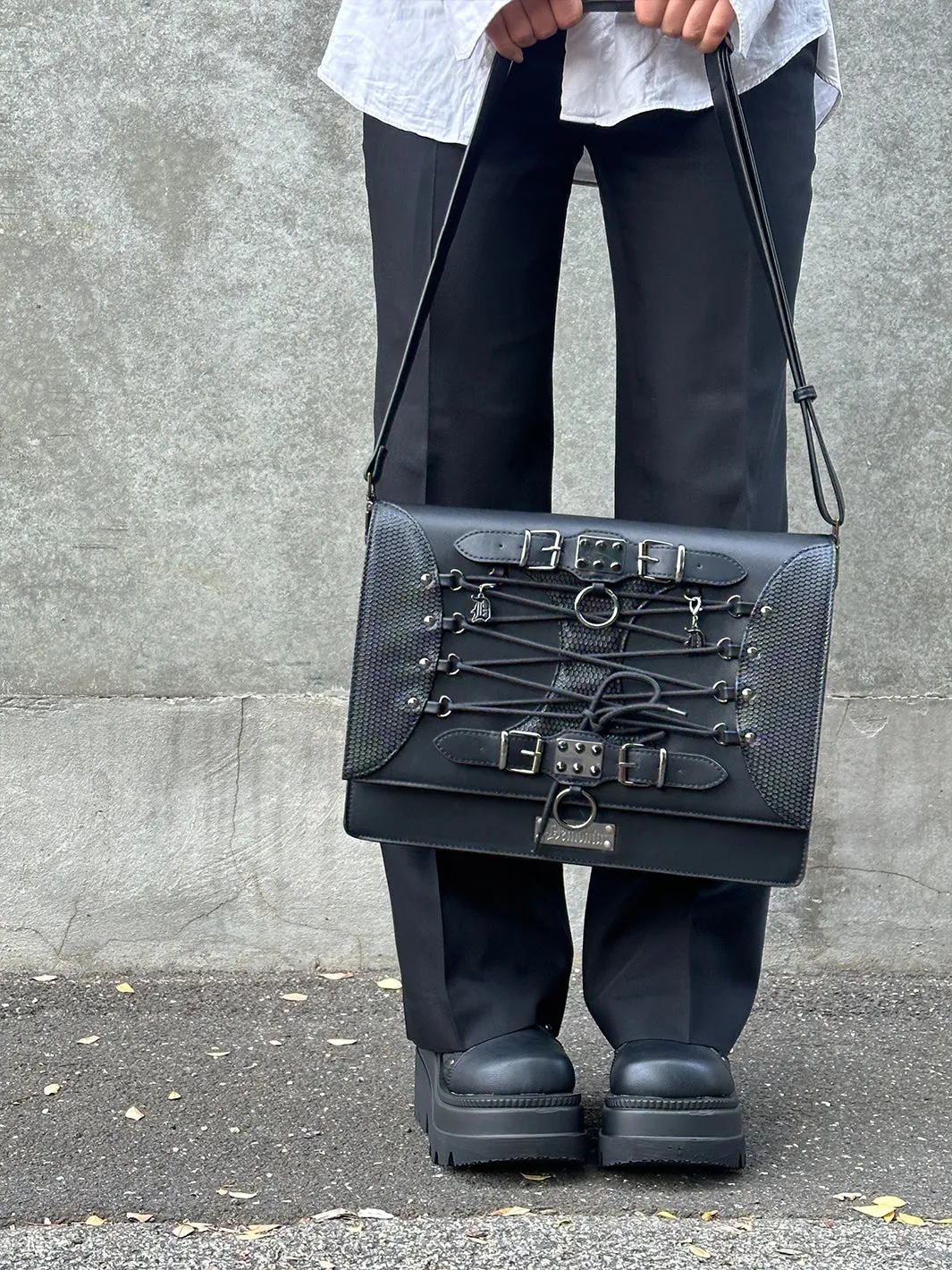 VEGAN LEATHER LARGE CROSS BODY BAG