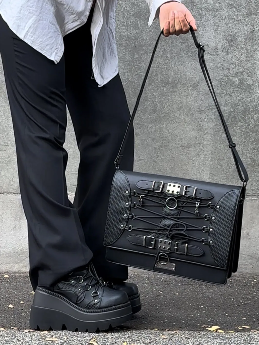 VEGAN LEATHER LARGE CROSS BODY BAG