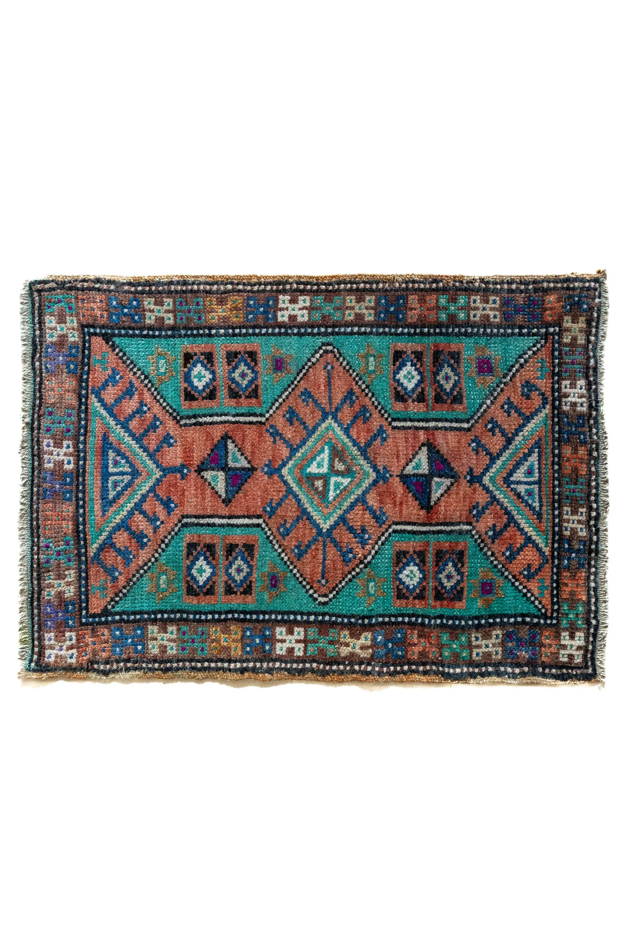 Vintage Turkish Mini Rug No. 556 | 1'10 x 2'7