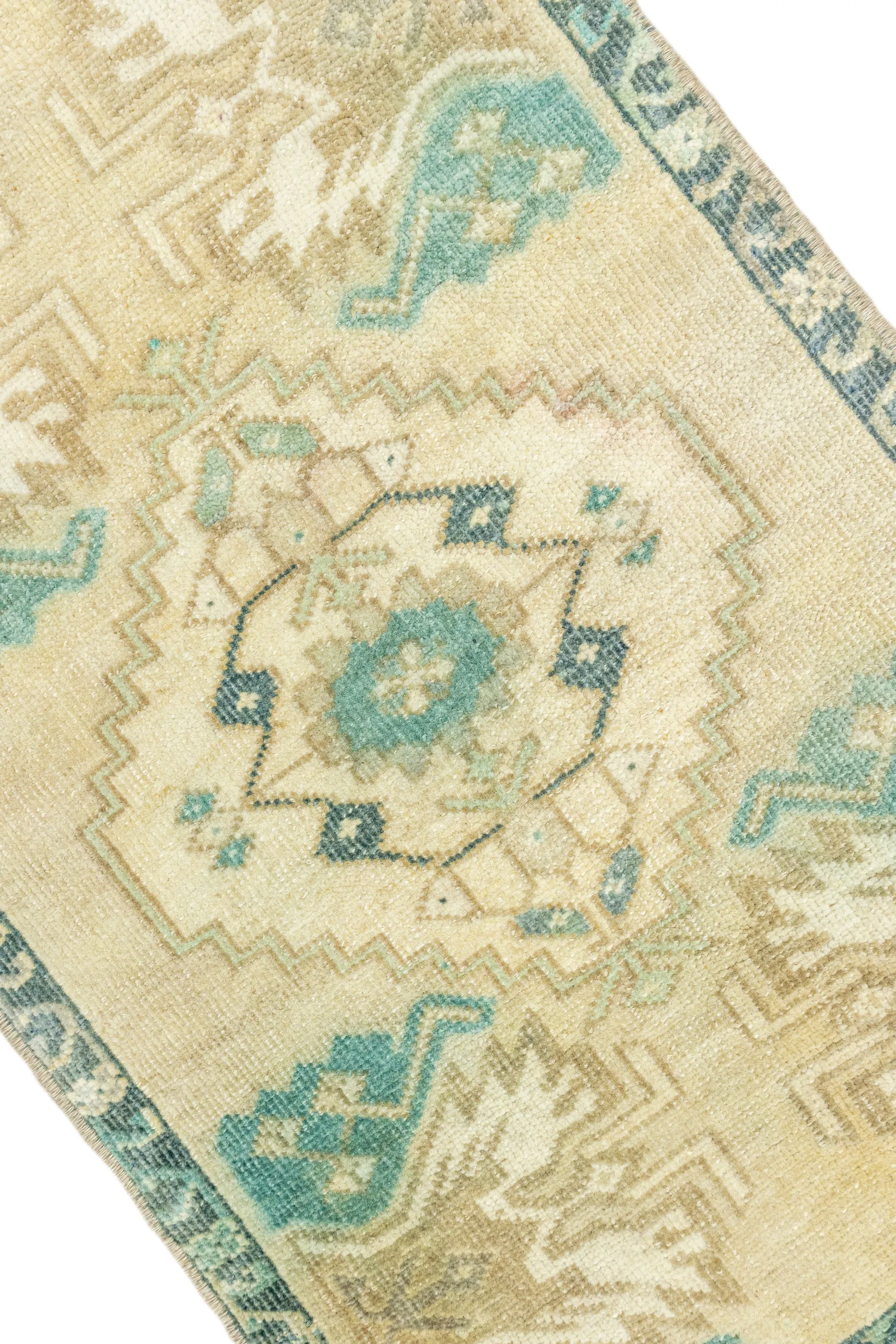 Vintage Turkish Mini Rug No. 697 | 1'9 x 2'11