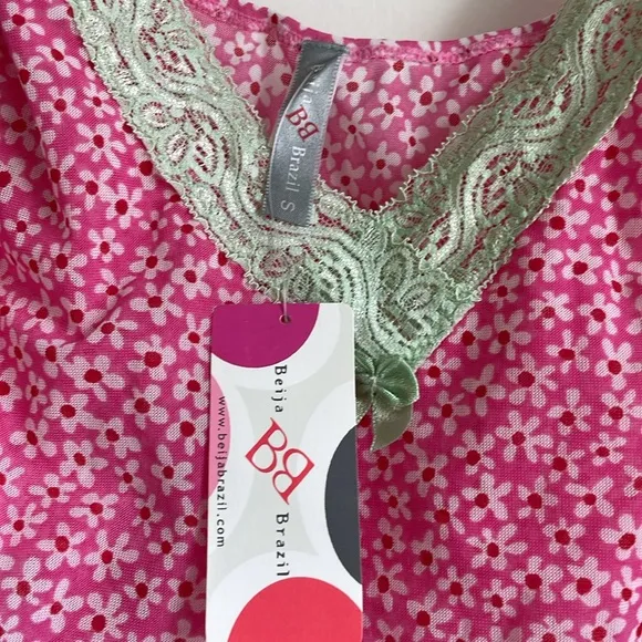 Vintage y2k deadstock pink floral nightie/ dress with green lace details