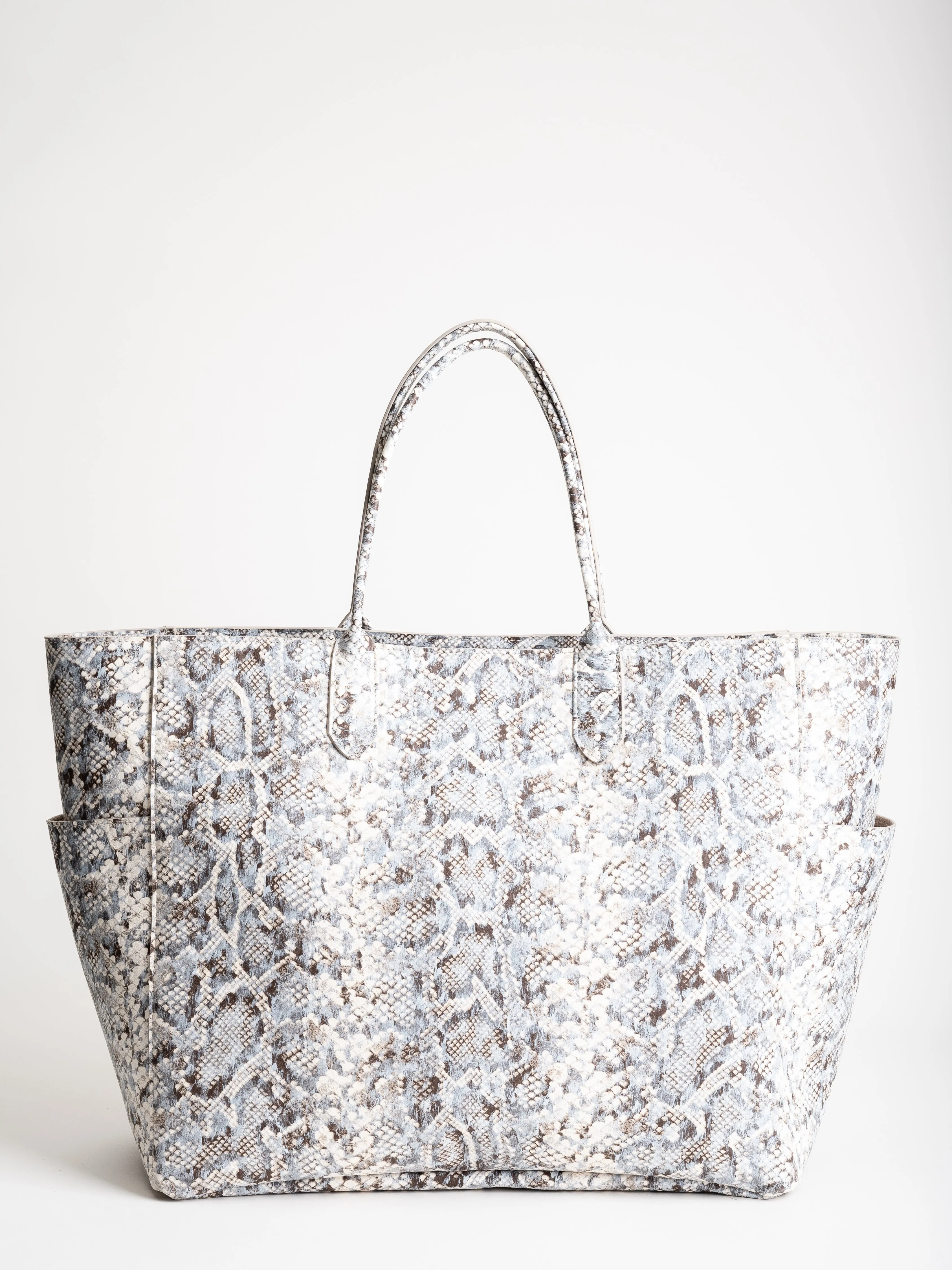 xl pocket tote - pasminia snakeprint