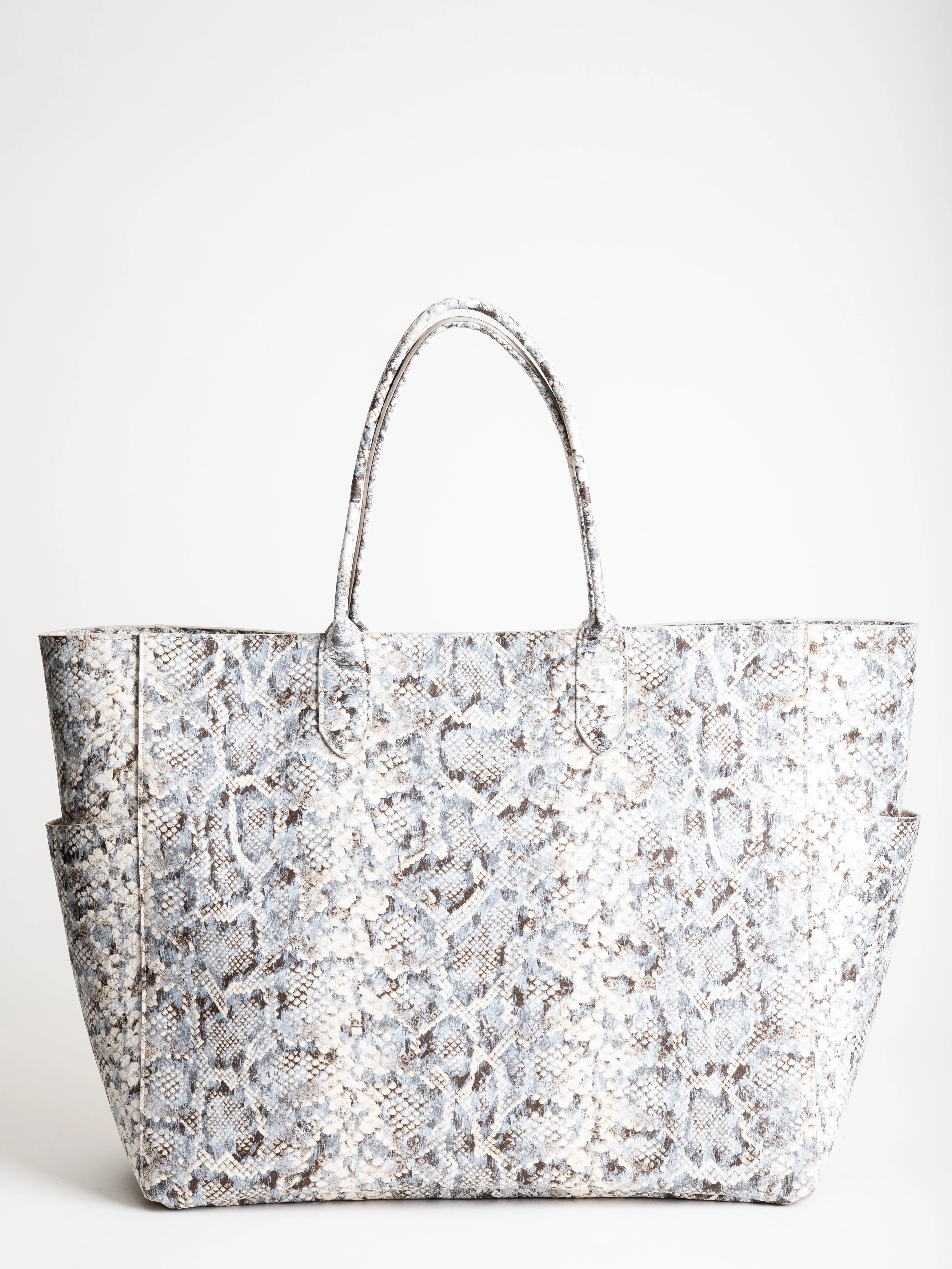 xl pocket tote - pasminia snakeprint