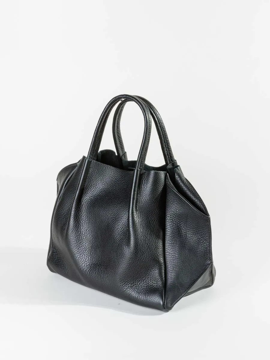 zoe pebble leather black